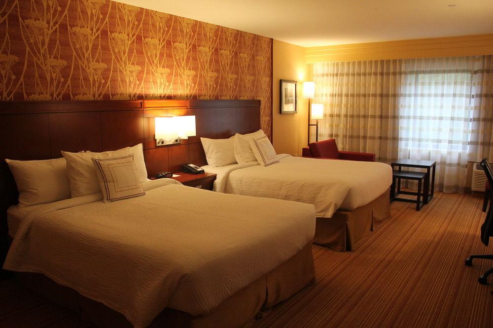 Courtyard By Marriott Oneonta Hotel Buitenkant foto