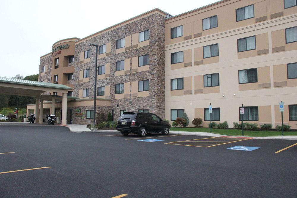 Courtyard By Marriott Oneonta Hotel Buitenkant foto