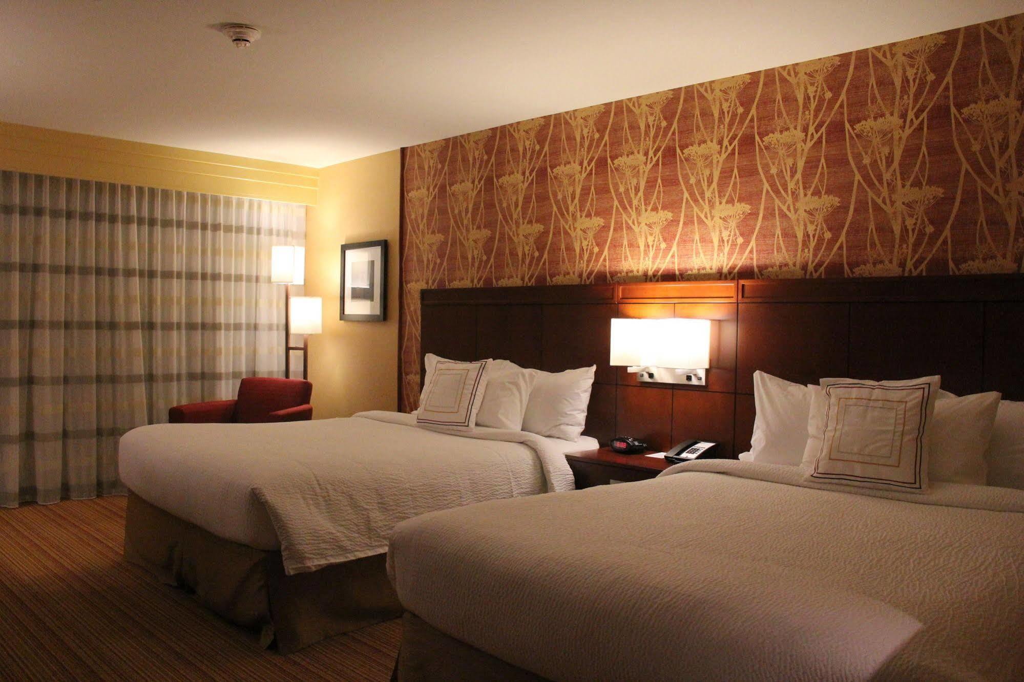 Courtyard By Marriott Oneonta Hotel Buitenkant foto